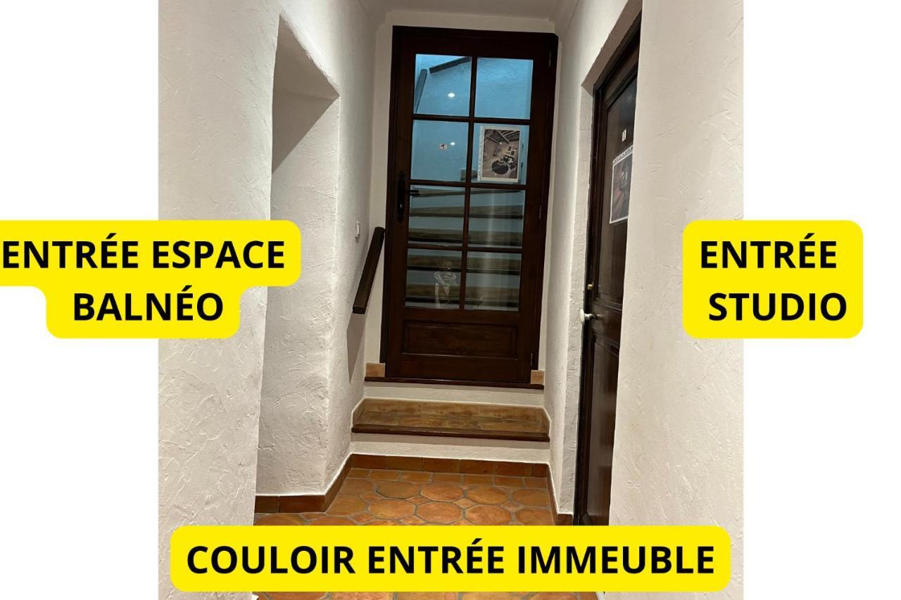 דירות Le Balneo Jacuzzi Vieil Antibes Safranier מראה חיצוני תמונה