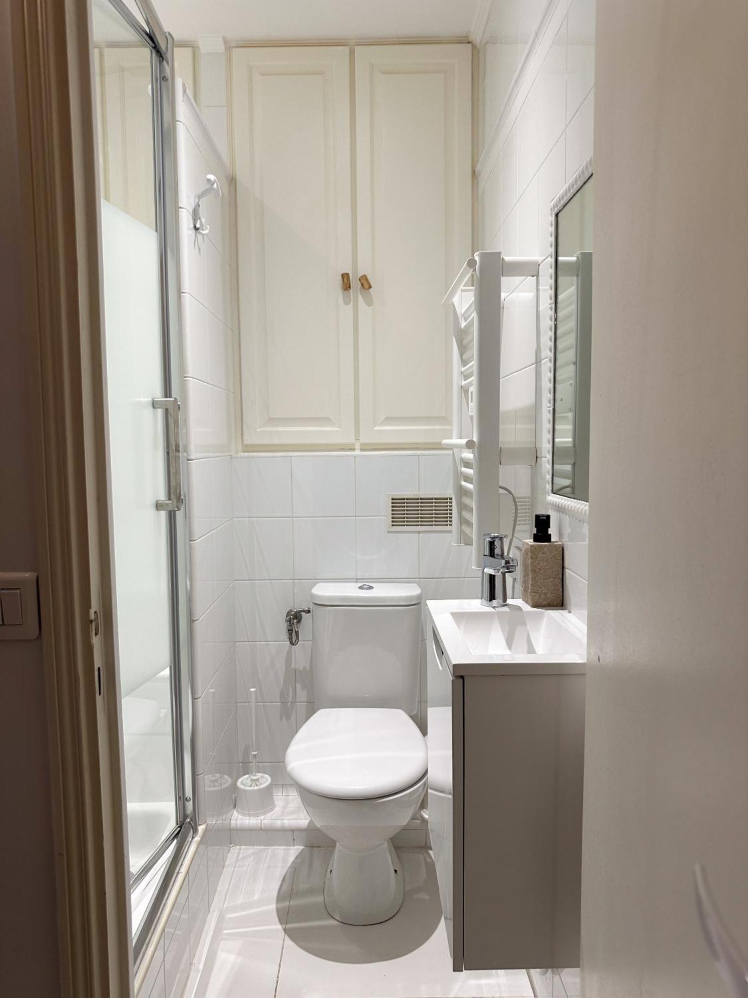 דירות Le Balneo Jacuzzi Vieil Antibes Safranier מראה חיצוני תמונה