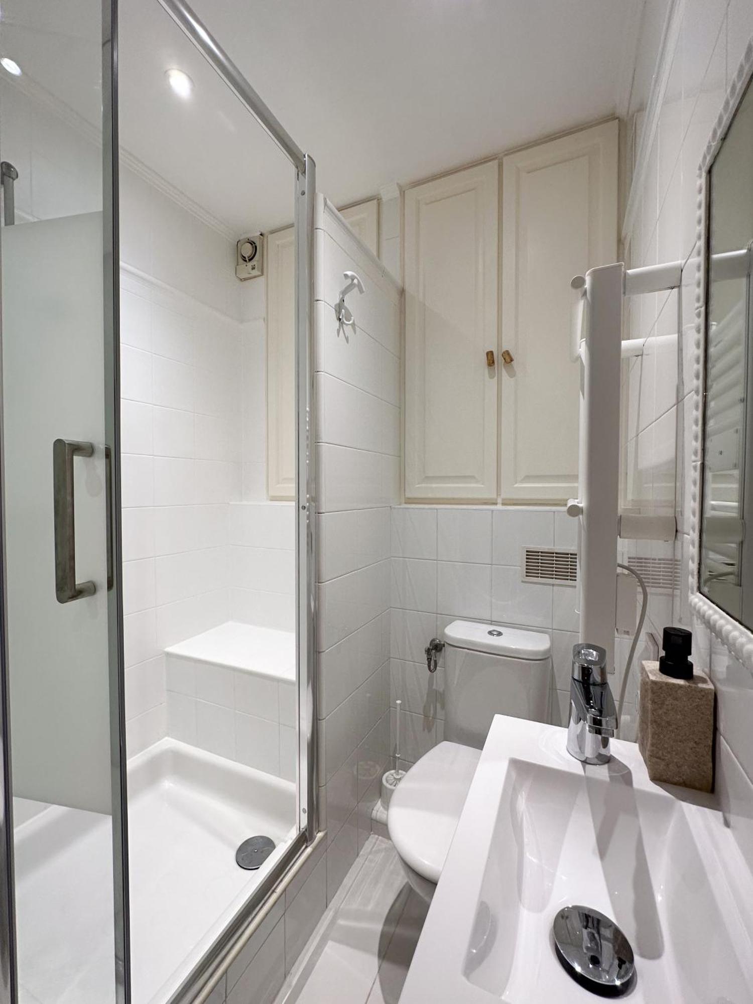 דירות Le Balneo Jacuzzi Vieil Antibes Safranier מראה חיצוני תמונה